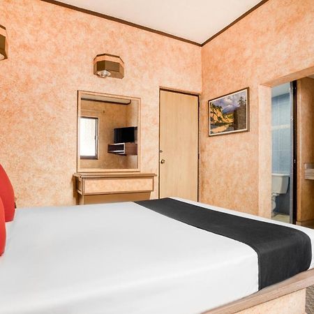 Capital O Hotel Valencia 푸에블라 외부 사진
