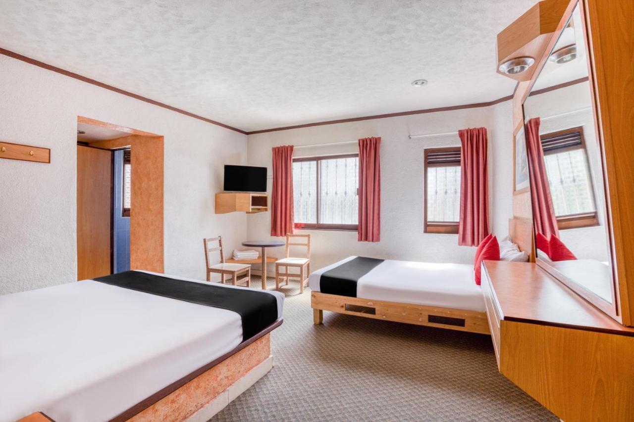 Capital O Hotel Valencia 푸에블라 외부 사진