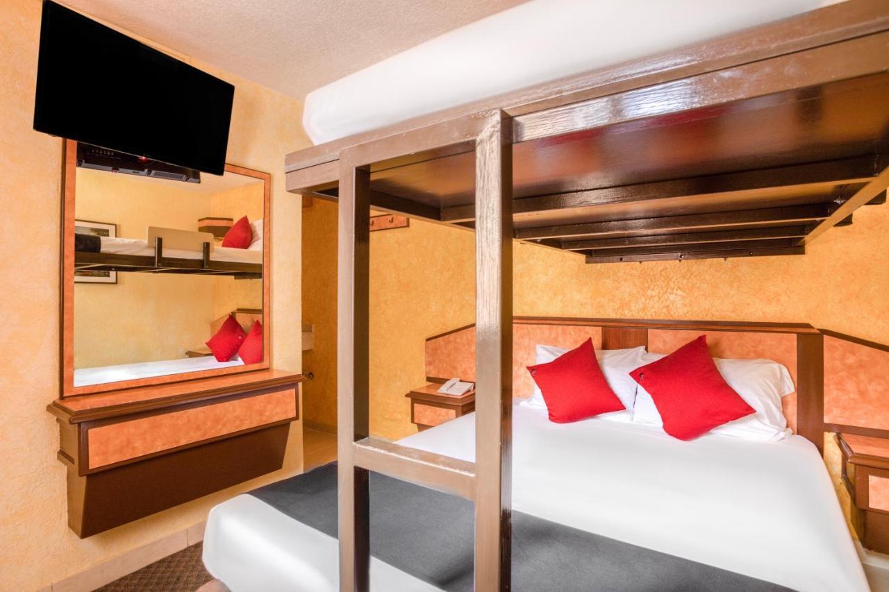Capital O Hotel Valencia 푸에블라 외부 사진
