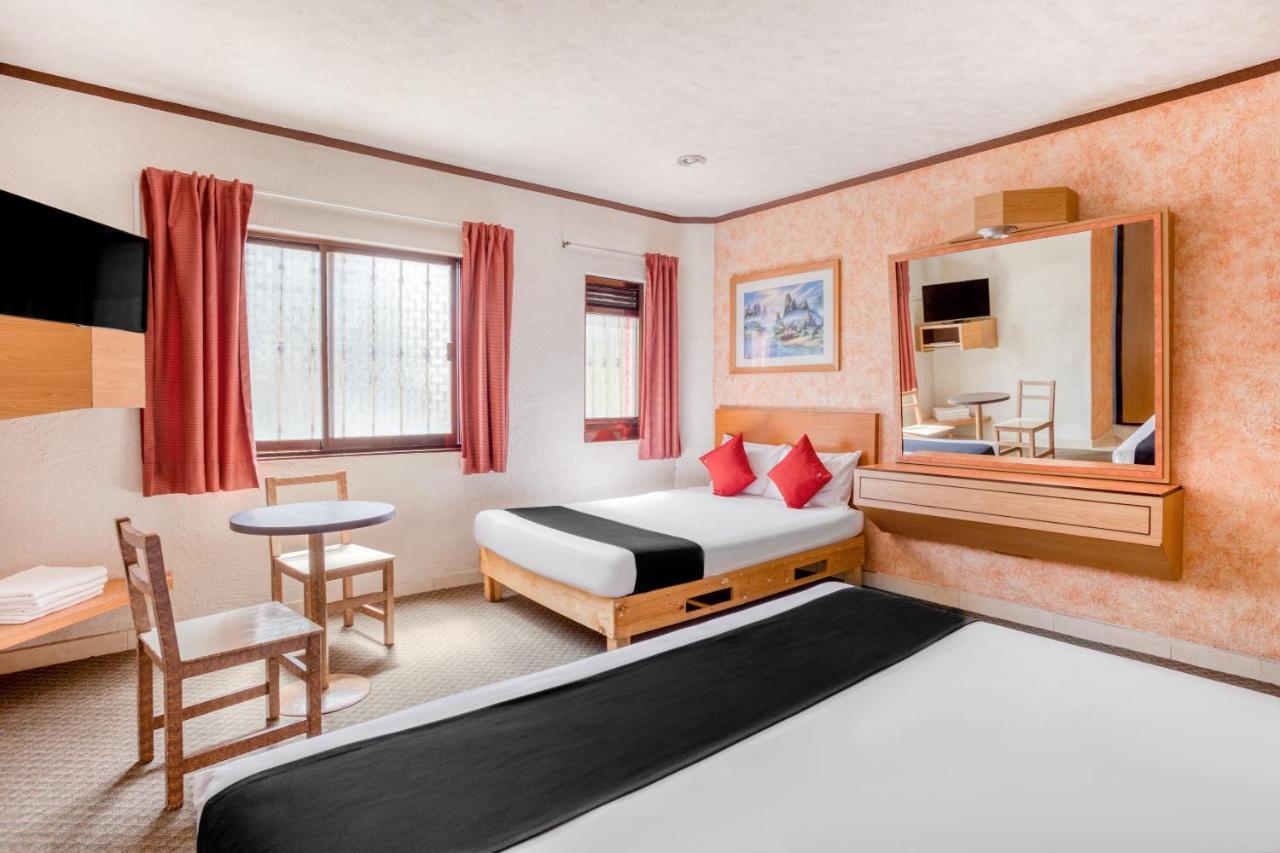 Capital O Hotel Valencia 푸에블라 외부 사진
