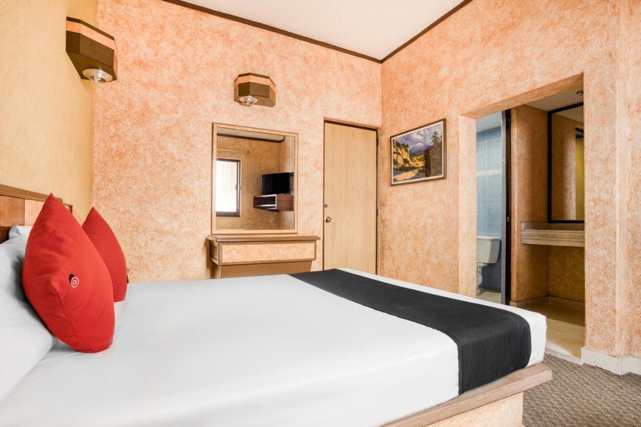 Capital O Hotel Valencia 푸에블라 외부 사진