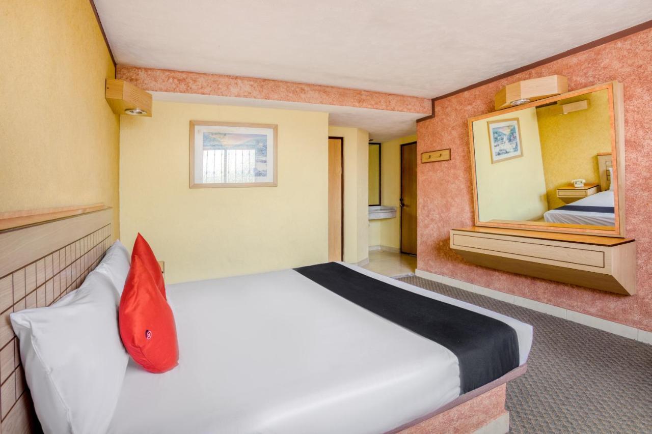 Capital O Hotel Valencia 푸에블라 외부 사진
